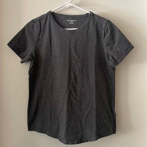 EUC Amazon Essentials Tee
